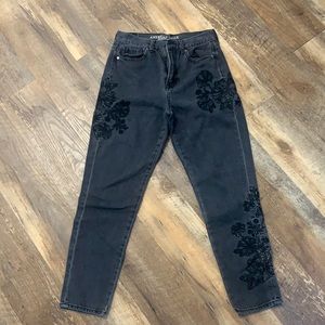 American eagle mom jeans
